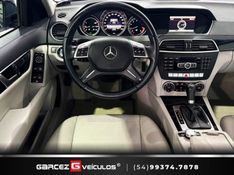 MERCEDES-BENZ C 180 1.6 CGI SPORT 16V TURBO 2013/2014 GARCEZ VEÍCULOS BENTO GONÇALVES / Carros no Vale