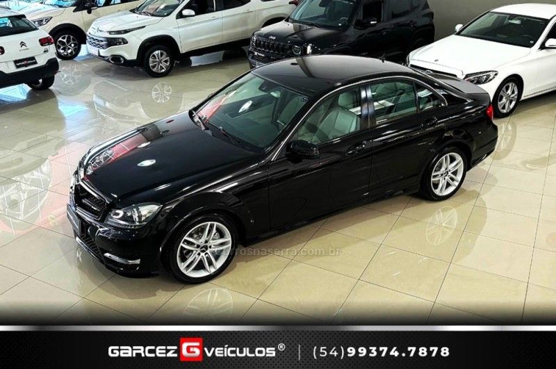 MERCEDES-BENZ C 180 1.6 CGI SPORT 16V TURBO 2013/2014 GARCEZ VEÍCULOS BENTO GONÇALVES / Carros no Vale