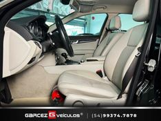 MERCEDES-BENZ C 180 1.6 CGI SPORT 16V TURBO 2013/2014 GARCEZ VEÍCULOS BENTO GONÇALVES / Carros no Vale