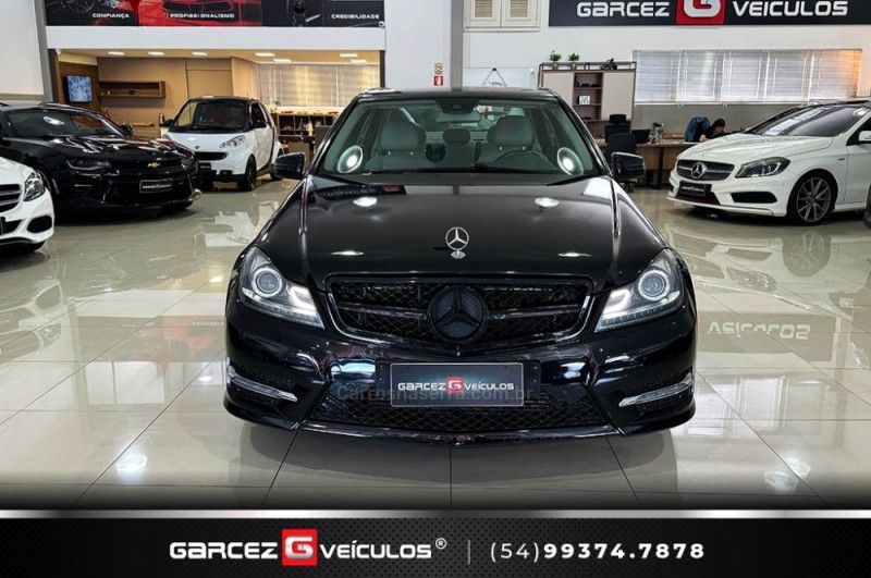 MERCEDES-BENZ C 180 1.6 CGI SPORT 16V TURBO 2013/2014 GARCEZ VEÍCULOS BENTO GONÇALVES / Carros no Vale