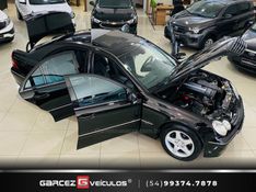 MERCEDES-BENZ C 230 K 1.8 KOMPRESSOR AVANTGARDE 16V 2004/2004 GARCEZ VEÍCULOS BENTO GONÇALVES / Carros no Vale