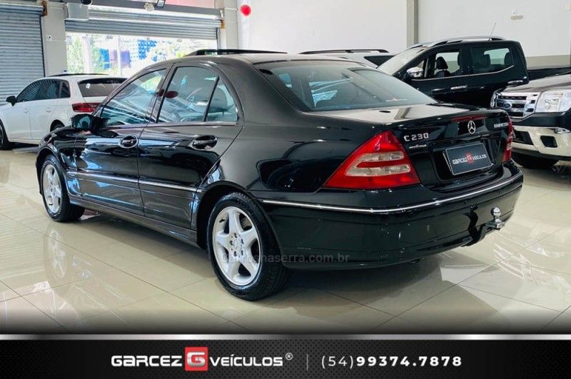 MERCEDES-BENZ C 230 K 1.8 KOMPRESSOR AVANTGARDE 16V 2004/2004 GARCEZ VEÍCULOS BENTO GONÇALVES / Carros no Vale