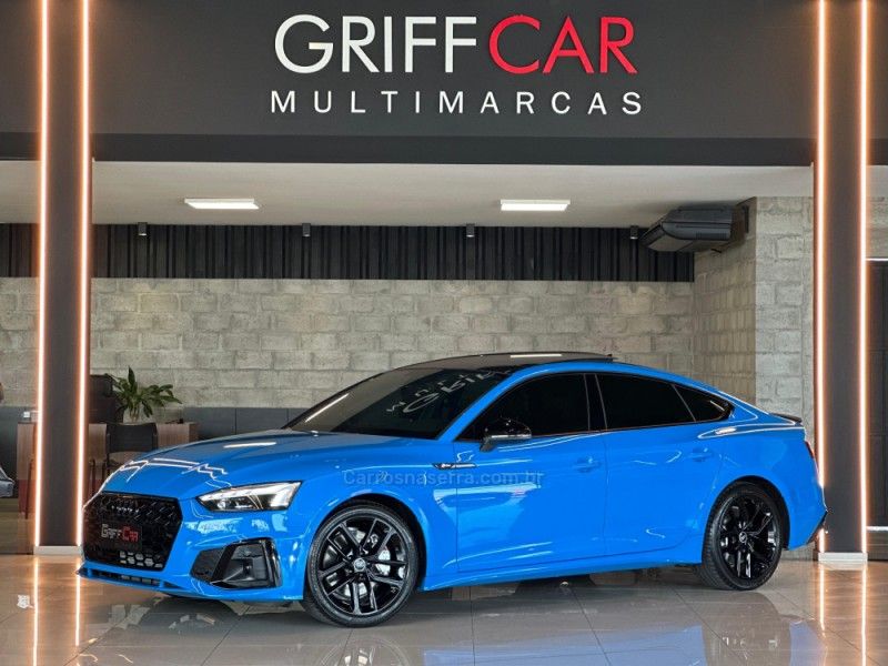 AUDI A5 2.0 TFSI SPORTBACK S LINE 2021/2021 GRIFFCAR MULTIMARCAS DOIS IRMÃOS / Carros no Vale