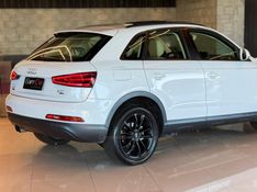 AUDI Q3 2.0 TFSI AMBIENTE QUATTRO S TRONIC 2014/2014 GRIFFCAR MULTIMARCAS DOIS IRMÃOS / Carros no Vale