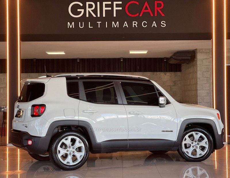 JEEP RENEGADE 1.8 16V LIMITED 2017/2018 GRIFFCAR MULTIMARCAS DOIS IRMÃOS / Carros no Vale