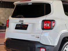 JEEP RENEGADE 1.8 16V LIMITED 2017/2018 GRIFFCAR MULTIMARCAS DOIS IRMÃOS / Carros no Vale