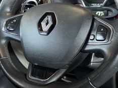 RENAULT CAPTUR 2.0 16V INTENSE 2018/2018 GRIFFCAR MULTIMARCAS DOIS IRMÃOS / Carros no Vale