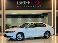 VOLKSWAGEN JETTA 2.0 COMFORTLINE TIPTRONIC 2011/2012 GRIFFCAR MULTIMARCAS DOIS IRMÃOS / Carros no Vale