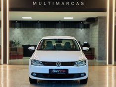 VOLKSWAGEN JETTA 2.0 COMFORTLINE TIPTRONIC 2011/2012 GRIFFCAR MULTIMARCAS DOIS IRMÃOS / Carros no Vale