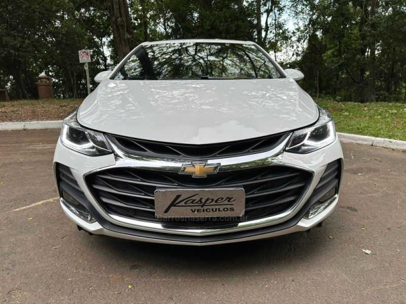 CHEVROLET CRUZE 1.4 TURBO PREMIER II SPORT HATCH 16V 2019/2020 KASPER VEÍCULOS DOIS IRMÃOS / Carros no Vale