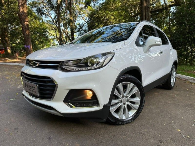 CHEVROLET TRACKER 1.4 16V PREMIER TURBO 2017/2018 KASPER VEÍCULOS DOIS IRMÃOS / Carros no Vale