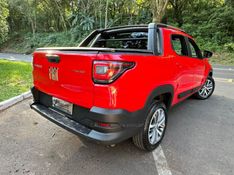 FIAT STRADA 1.3 VOLCANO CD 8V 2023/2023 KASPER VEÍCULOS DOIS IRMÃOS / Carros no Vale