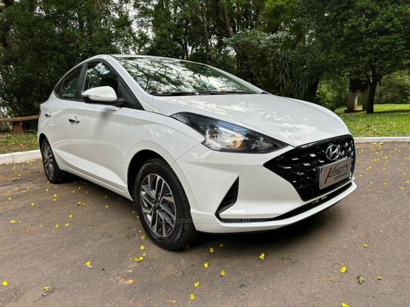 HYUNDAI HB20S 1.0 PLATINUM 12V TURBO 2022/2022 KASPER VEÍCULOS DOIS IRMÃOS / Carros no Vale