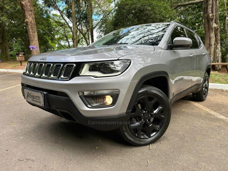 JEEP COMPASS 2.0 16V LONGITUDE 4X4 2020/2021 KASPER VEÍCULOS DOIS IRMÃOS / Carros no Vale