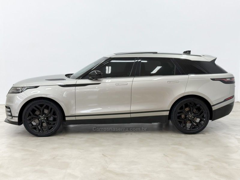 LAND ROVER RANGE ROVER VELAR 2.0 P300 R-DYNAMIC SE 2019/2019 FOCAR VEÍCULOS CAXIAS DO SUL / Carros no Vale