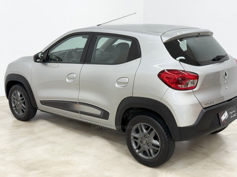 RENAULT KWID 1.0 12V SCE INTENSE 2019/2019 FOCAR VEÍCULOS CAXIAS DO SUL / Carros no Vale