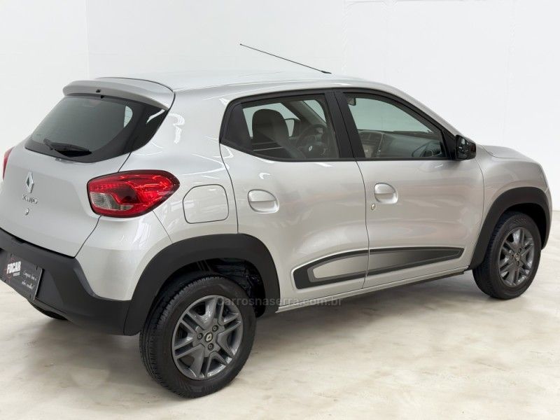 RENAULT KWID 1.0 12V SCE INTENSE 2019/2019 FOCAR VEÍCULOS CAXIAS DO SUL / Carros no Vale