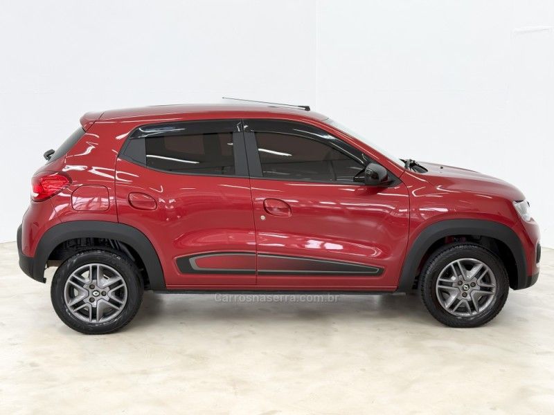 RENAULT KWID 1.0 12V SCE INTENSE 2018/2019 FOCAR VEÍCULOS CAXIAS DO SUL / Carros no Vale