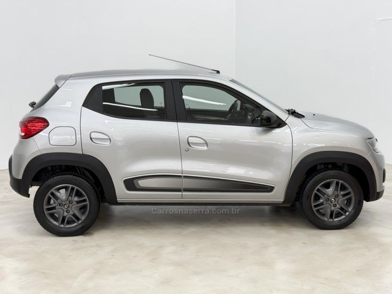 RENAULT KWID 1.0 12V SCE INTENSE 2019/2019 FOCAR VEÍCULOS CAXIAS DO SUL / Carros no Vale