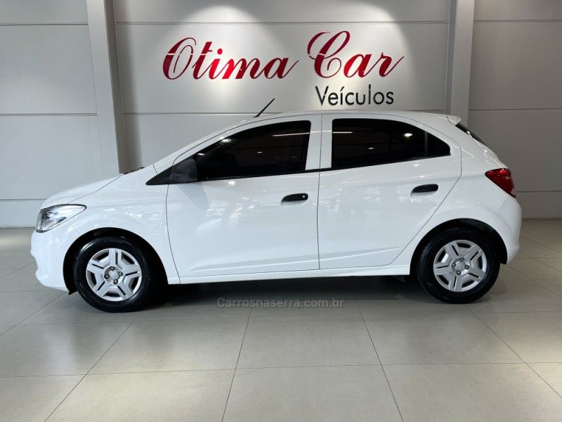 CHEVROLET ONIX 1.0 JOY HATCH 8V 2018/2018 ÓTIMA CAR FLORES DA CUNHA / Carros no Vale