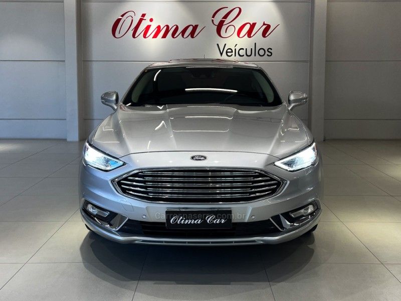 FORD FUSION 2.0 TITANIUM GTDI ECOBOOST AWD 2018/2018 ÓTIMA CAR FLORES DA CUNHA / Carros no Vale