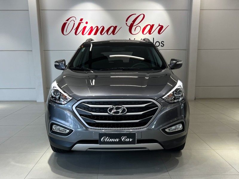 HYUNDAI IX35 2.0 LAUNCHING EDITION 16V 2015/2016 ÓTIMA CAR FLORES DA CUNHA / Carros no Vale