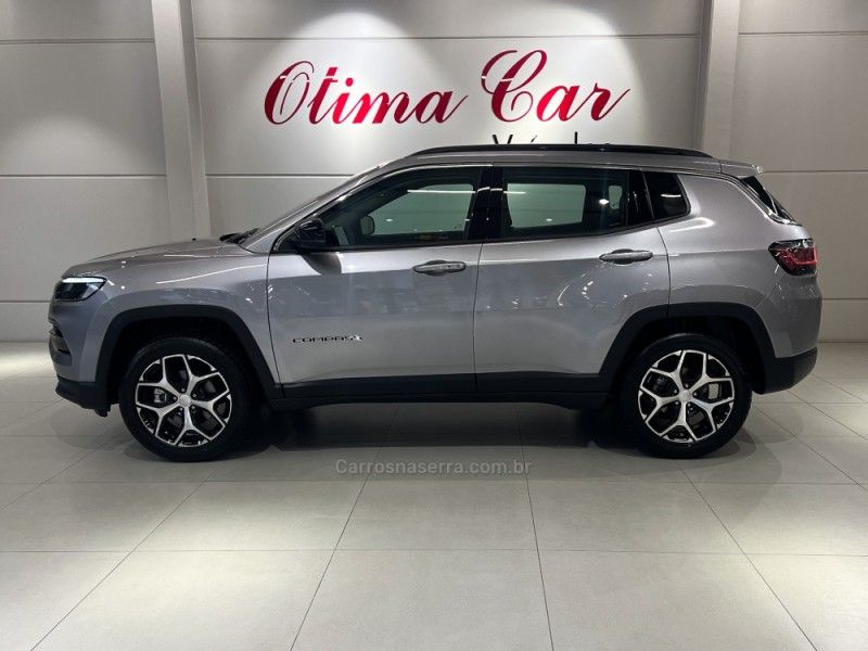 JEEP COMPASS 1.3 LONGITUDE T270 16V TURBO 2024/2025 ÓTIMA CAR FLORES DA CUNHA / Carros no Vale