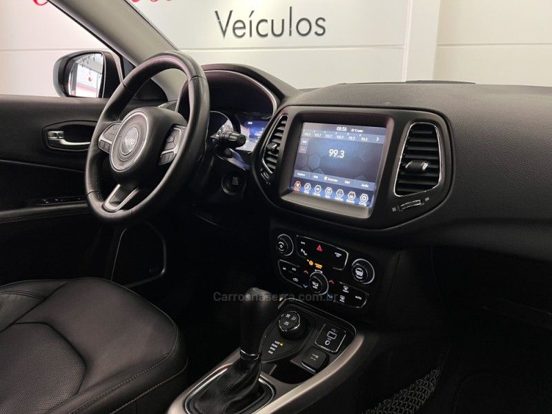 JEEP COMPASS 2.0 16V LONGITUDE 4X4 2019/2019 ÓTIMA CAR FLORES DA CUNHA / Carros no Vale