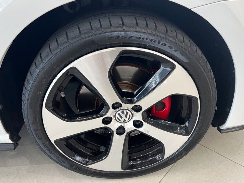 VOLKSWAGEN GOLF 2.0 TSI GTI 16V TURBO 2017/2017 ÓTIMA CAR FLORES DA CUNHA / Carros no Vale