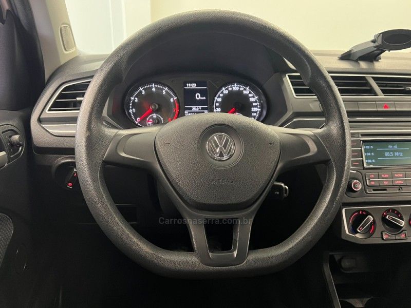 VOLKSWAGEN SAVEIRO 1.6 MI TRENDLINE CS 8V 2020/2021 ÓTIMA CAR FLORES DA CUNHA / Carros no Vale