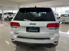 JEEP GRAND CHEROKEE 3.0 LIMITED 4X4 V6 24V TURBO 2014/2014 CIMIRRO AUTOMÓVEIS TAQUARA / Carros no Vale