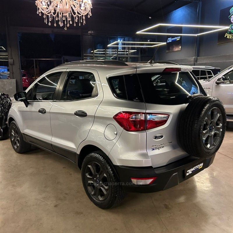 FORD ECOSPORT 1.5 TIVCT FREESTYLE 2018/2018 DL MOTORS LAJEADO / Carros no Vale