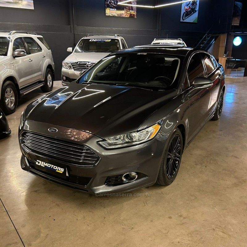 FORD FUSION 2.0 TITANIUM AWD 16V 2015/2015 DL MOTORS LAJEADO / Carros no Vale