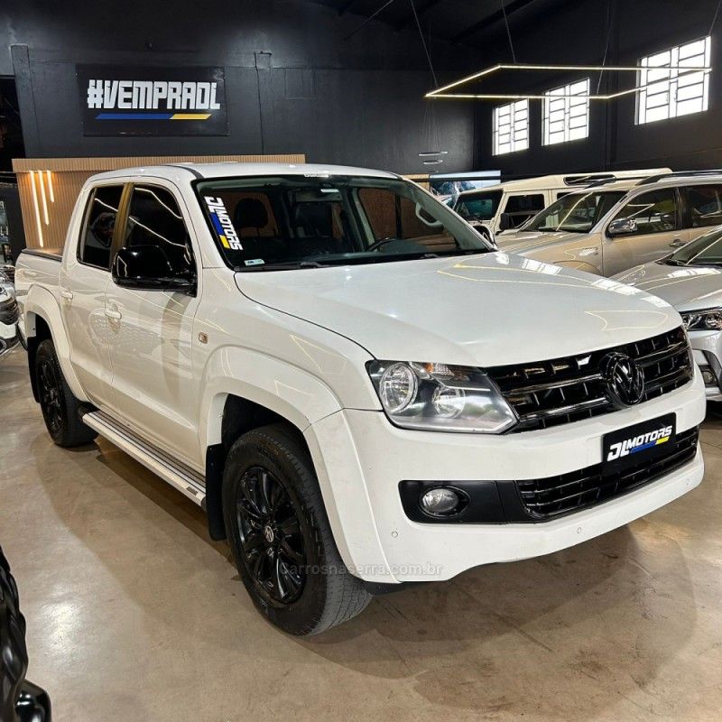 VOLKSWAGEN AMAROK 2.0 HIGHLINE ULTIMATE 4X4 CD 16V TURBO INTERCOOLER 2013/2013 DL MOTORS LAJEADO / Carros no Vale