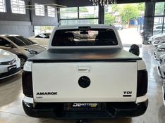 VOLKSWAGEN AMAROK 2.0 HIGHLINE ULTIMATE 4X4 CD 16V TURBO INTERCOOLER 2013/2013 DL MOTORS LAJEADO / Carros no Vale