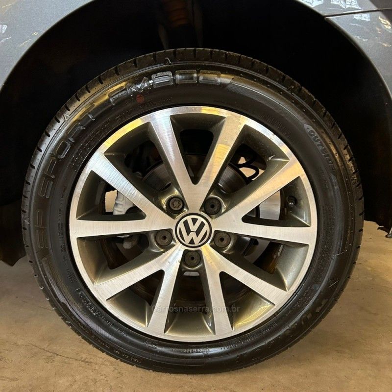 VOLKSWAGEN JETTA 2013/2013 DL MOTORS LAJEADO / Carros no Vale