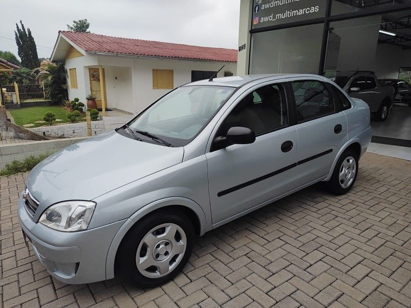 CHEVROLET CORSA 1.4 MPFI MAXX 8V 2009/2009 AWD MULTIMARCAS LAJEADO / Carros no Vale