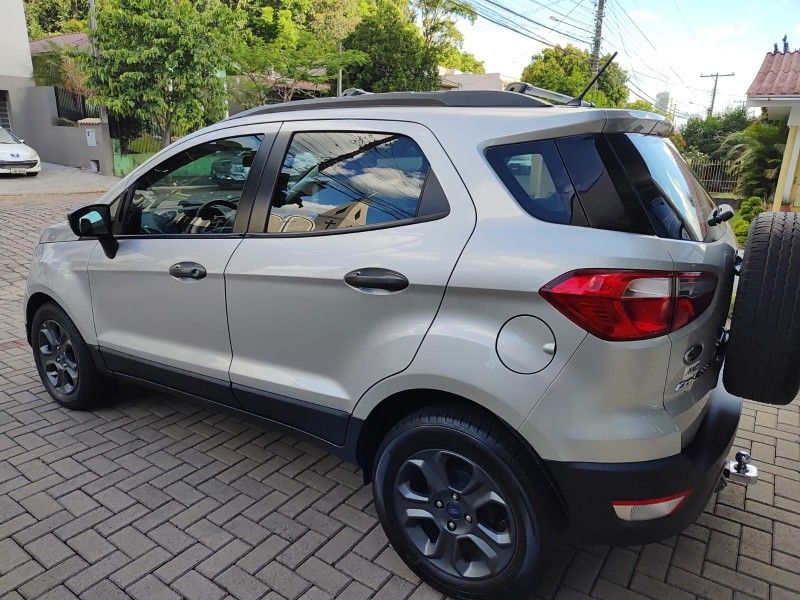 FORD ECOSPORT 1.5 TIVCT FREESTYLE 2018/2018 AWD MULTIMARCAS LAJEADO / Carros no Vale