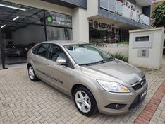 FORD FOCUS 2.0 FC 16V 2009/2009 AWD MULTIMARCAS LAJEADO / Carros no Vale