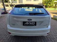 FORD FOCUS 2013/2013 AWD MULTIMARCAS LAJEADO / Carros no Vale