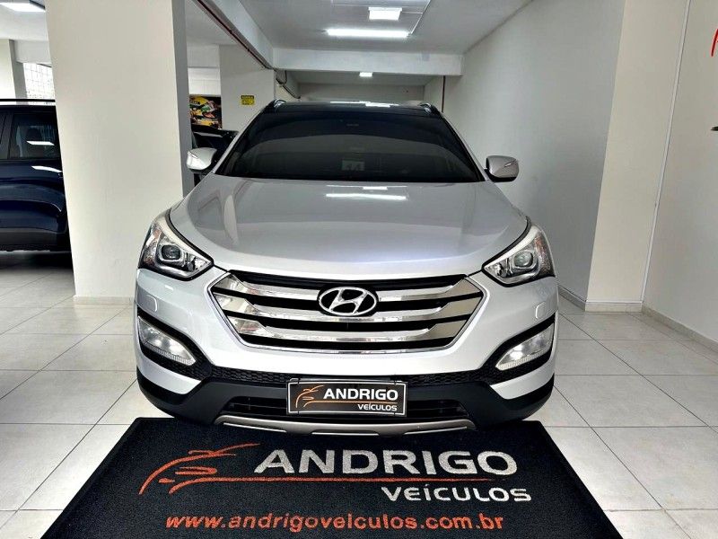 HYUNDAI SANTA FÉ 3.3 MPFI 4X4 7 LUGARES V6 270CV 2013/2014 ANDRIGO VEÍCULOS CAXIAS DO SUL / Carros no Vale