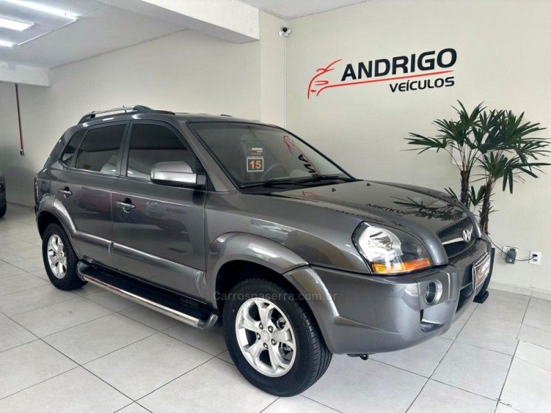 HYUNDAI TUCSON 2.0 MPFI GLS BASE 16V 143CV 2WD 2014/2015 ANDRIGO VEÍCULOS CAXIAS DO SUL / Carros no Vale