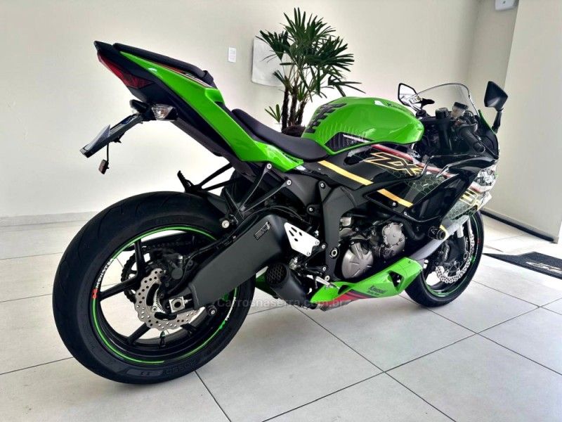 KAWASAKI NINJA ZX-6R 636 2019/2020 ANDRIGO VEÍCULOS CAXIAS DO SUL / Carros no Vale