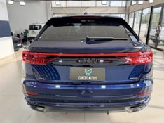 Audi Q8 Perf.Black 3.0 TFSI Quat S-tr/(HÃ­b.) 2022/2022 CONCEPT MOTORS PASSO FUNDO / Carros no Vale