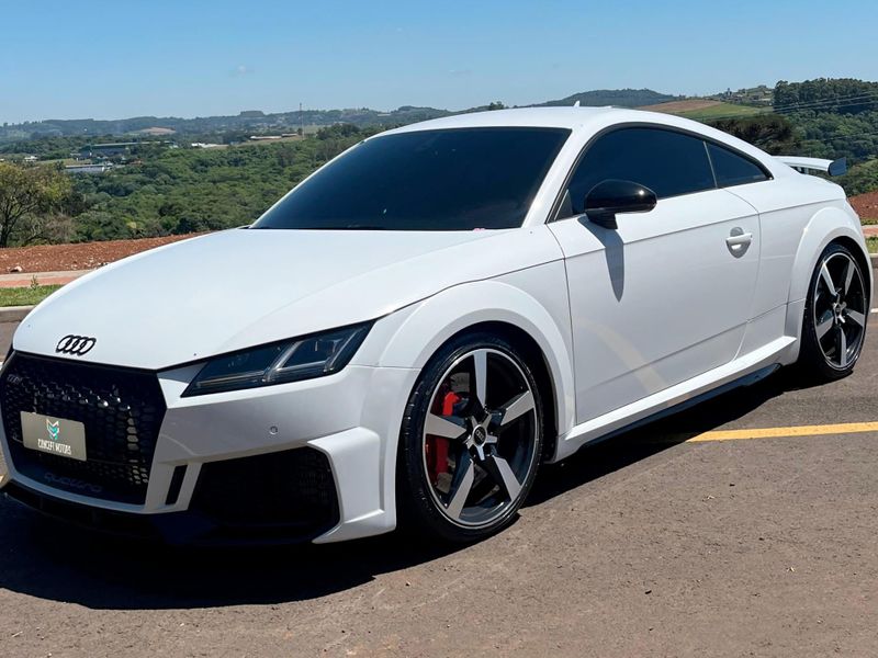 Audi Tt Rs 2.5 TFSI QUATTRO S Tronic 2020/2021 CONCEPT MOTORS PASSO FUNDO / Carros no Vale