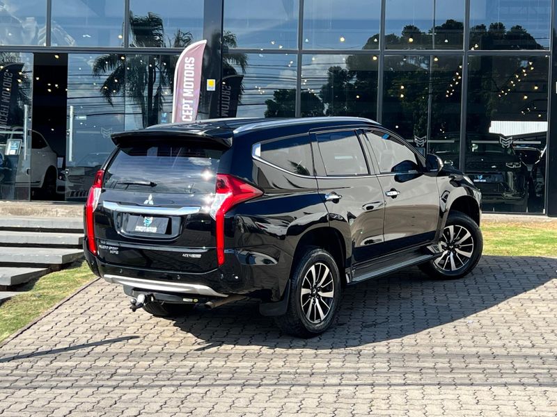 Mitsubishi Pajero Sport HPE 2.4 4×4 Diesel Aut. 2019/2020 CONCEPT MOTORS PASSO FUNDO / Carros no Vale