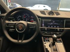 Porsche Macan 2.0 Turbo 2023/2024 CONCEPT MOTORS PASSO FUNDO / Carros no Vale