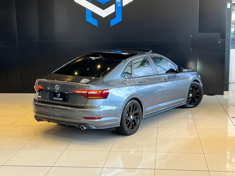 Volkswagen Jetta GLI 350 TSI 2.0 16V 4p Aut. 2020/2020 CONCEPT MOTORS PASSO FUNDO / Carros no Vale