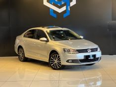 Volkswagen Jetta Highline 2.0 TSI 16V 4p Tiptronic 2013/2013 CONCEPT MOTORS PASSO FUNDO / Carros no Vale