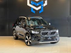 Volvo XC40 T-4 MOMENTUM 2.0 190cv FWD 2020/2020 CONCEPT MOTORS PASSO FUNDO / Carros no Vale